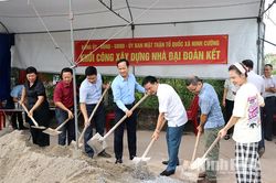 Xã Ninh Cường tổ chức khởi công xây nhà Đại đoàn kết cho hộ có hoàn cảnh đặc biệt khó khăn