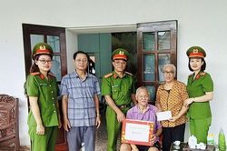 C&ocirc;ng an tỉnh tổ chức nhiều hoạt động thiết thực nh&acirc;n kỷ niệm 79 năm Ng&agrave;y Thương binh-Liệt sĩ