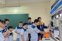 Th&agrave;nh phố Huế Giải quyết việc l&agrave;m cho 10.985 lao động trong 6 th&aacute;ng đầu năm
