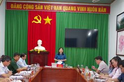 Đoàn ĐBQH tỉnh Đắk Lắk khảo sát việc thực hiện Luật Đất đai tại xã Cuôr Đăng
