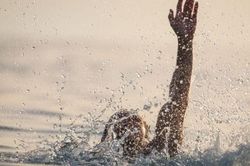 5 người tử vong sau màn lao xuống sông cứu bạn đuối nước, tất cả đều bị dòng nước xiết cuốn trôi
