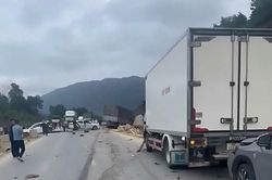 Vụ xe tải tông liên hoàn 9 phương tiện trên cao tốc La Sơn – Hòa Liên: Công an tìm nhân chứng