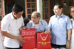 Tri ân người có công: Thương binh được tặng nhà mới, gia đình liệt sĩ nhận quà trước ngày 27/7