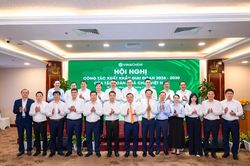 Vinachem hoàn thành tăng trưởng hai con số trong 6 tháng đầu năm 2026, mở rộng định hướng công nghệ cao và hợp tác quốc tế