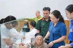 Trọn nghĩa với người có công