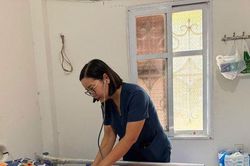 X&atilde; S&oacute;c Sơn: B&aacute;c sĩ đến kh&aacute;m sức khỏe tại nh&agrave; cho đối tượng ch&iacute;nh s&aacute;ch, người c&oacute; c&ocirc;ng
