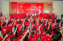 'Giọt hồng tri ân' lan tỏa nghĩa cử hiến máu của thế hệ trẻ trong tháng Bảy nghĩa tình