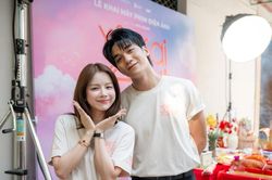 Đỗ Nhật Hoàng chính thức trở lại sau 'Mưa đỏ', sánh đôi cùng 'chị đẹp' Mie