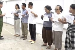Nghệ An: Triệt xóa 2 đường dây mua bán người qua biên giới