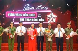 Từ những việc làm bình dị vun đắp 'thế trận lòng dân' vững chắc