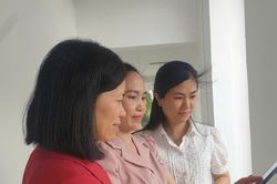 Giám sát để kiến tạo
