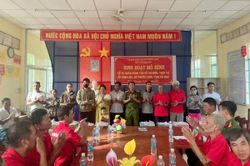 Vì bình yên phum, sóc Khmer