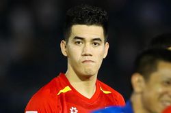 Tiến Linh lỡ cơ hội vượt kỷ lục huyền thoại của Công Vinh