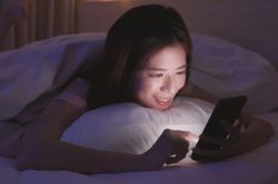Khung giờ nguy hiểm, càng thức càng đối mặt nguy cơ đột quỵ