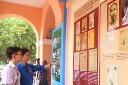 Bảo vệ nền tảng tư tưởng của Đảng từ g&oacute;c nh&igrave;n văn h&oacute;a:B&agrave;i 5 - Khi lịch sử bị đo bằng lượt xem