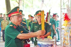 Qu&acirc;n khu 7 tổ chức tri &acirc;n nh&acirc;n kỷ niệm 79 năm Ng&agrave;y Thương binh - Liệt sĩ