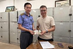Trả lại gần 123 triệu đồng cho hành khách bỏ quên trên chuyến tàu SE2