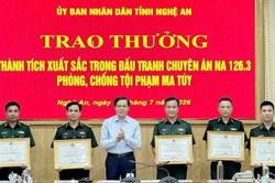 Nghệ An trao thưởng cho tập thể, cá nhân có thành tích xuất sắc trong phòng, chống tội phạm ma túy