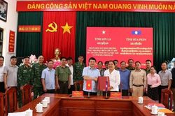 Tỉnh Sơn La và tỉnh Houaphanh khảo sát song phương thực địa biên giới