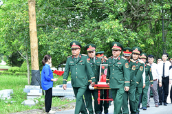 Xã Khe Sanh, tỉnh Quảng Trị truy điệu và an táng 2 hài cốt liệt sĩ