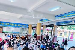 Tuyển bổ sung lớp 10: Lượng hồ sơ vượt xa chỉ tiêu xét tuyển