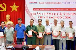 B&aacute;o S&agrave;i G&ograve;n Giải Ph&oacute;ng tri &acirc;n gia đ&igrave;nh ch&iacute;nh s&aacute;ch tại phường B&agrave; Rịa