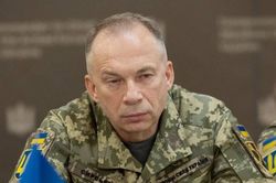 Đằng sau việc Tổng thống Ukraine cách chức Tổng tư lệnh quân đội Syrskyi
