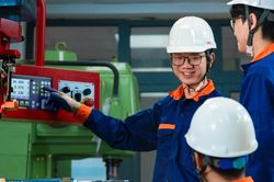 Phát triển nhân lực STEM: Giải bài toán từ chính sách đến đào tạo