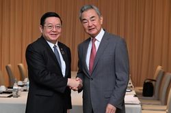 Trung Quốc khẳng định sẵn sàng hợp tác với ASEAN để làm sâu sắc thêm sự tin cậy đôi bên