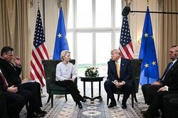 Mỹ sắp công bố mức thuế mới đối với EU, Brussels đặt 'lằn ranh đỏ' ở mức 15%