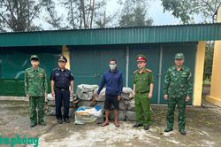 Đồn Biên phòng Trà Cổ phối hợp bắt giữ vụ vận chuyển 8 tạ nầm lợn đông lạnh