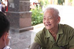 Đề xuất hạ 10 tuổi hưởng trợ cấp: Giáo sư chỉ ra tiêu chí quan trọng nhất