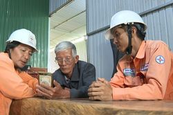 Xã biên giới Lâm Đồng thay đổi diện mạo nhờ 'cú hích' điện lưới quốc gia