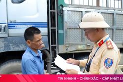 Thu hồi 52 phù hiệu xe ô tô kinh doanh vận tải