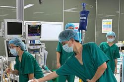 'Nếu bố không thể ở lại, xin để một phần của bố tiếp tục sống…'