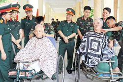 Tháng Bảy ở 'ngôi nhà chung' của những thương binh nặng