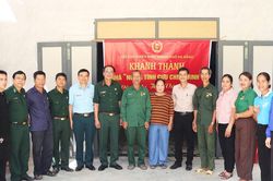 Trao 'Nhà nghĩa tình Cựu chiến binh' cho hội viên khó khăn