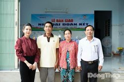 Xã Mỹ An Hưng: Hoa hậu Du lịch Thế giới 2018 Huỳnh Vy bàn giao 4 căn nhà Đại đoàn kết
