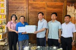 Ủy ban Kiểm tra Tỉnh ủy thăm, tặng quà gia đình liệt sĩ