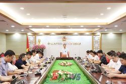 Tập trung giải ngân vốn đầu tư công và triển khai các dự án