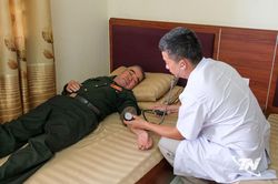 Có một địa chỉ tri ân bên hồ Núi Cốc