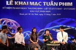Khai mạc Tuần phim kỷ niệm 79 năm Ngày Thương binh - Liệt sĩ tại khu vực phía Nam: Đoàn làm phim 'Mưa đỏ' giao lưu với công chúng TP. Hồ Chí Minh