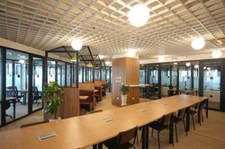 Văn phòng hạng A Hà Nội bước vào cuộc đua mới: Giá thuê không còn quyết định