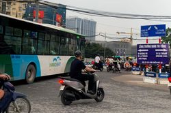 Điều chỉnh giao thông đường La Thành phục vụ thi công Vành đai 1