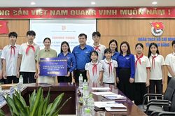 Tỉnh đoàn Thanh niên tiếp nhận 105 triệu đồng tài trợ các hoạt động tri ân