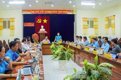 Kiểm tra tình hình thực hiện nghị quyết tại Xã Phan Ngọc Hiển