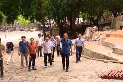 Trả lại cảnh quan thiên nhiên vốn có cho chùa Hương