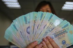 Bộ Nội vụ đề xuất tăng lương tối thiểu 7,8%, cao nhất 5,7 triệu đồng/tháng