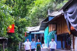 Tạo đà cho Mường Chanh phát triển