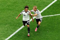 Liverpool dự chi 60 triệu euro mua sao Nhật Bản